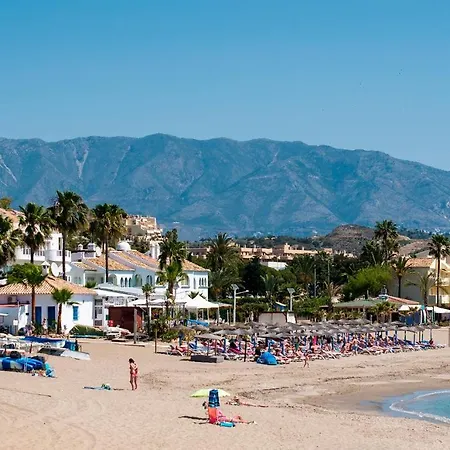 Sunny Place 2 Bedrooms, 8 Min From The Beach *